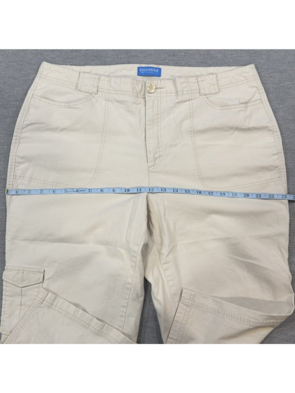 Dockers Capri Pants Women Size 18W Light Khaki High Rise Flat Front Stretch - Picture 9 of 14